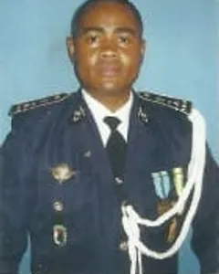 Aina Nomenjanahary ANDRIAMAHENISOA