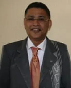 Lala Andriamihanta W RATSIVALAKA